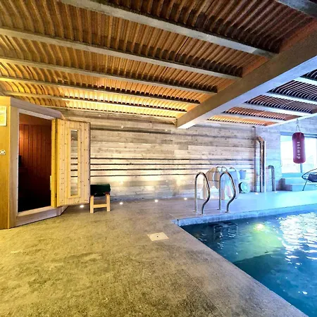 Chalet Luxury With Indoor Pool
